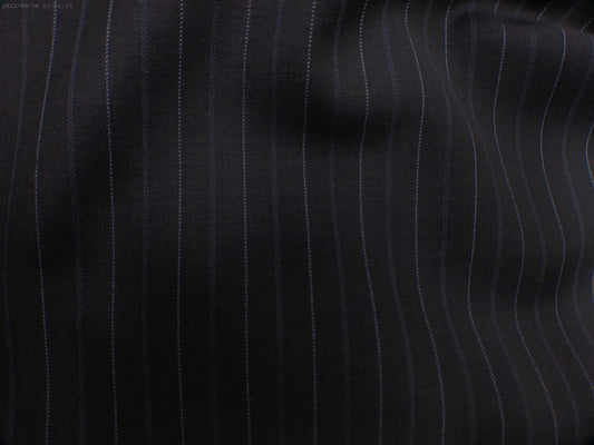 100 % Wool worsted ( NEW 2026 )