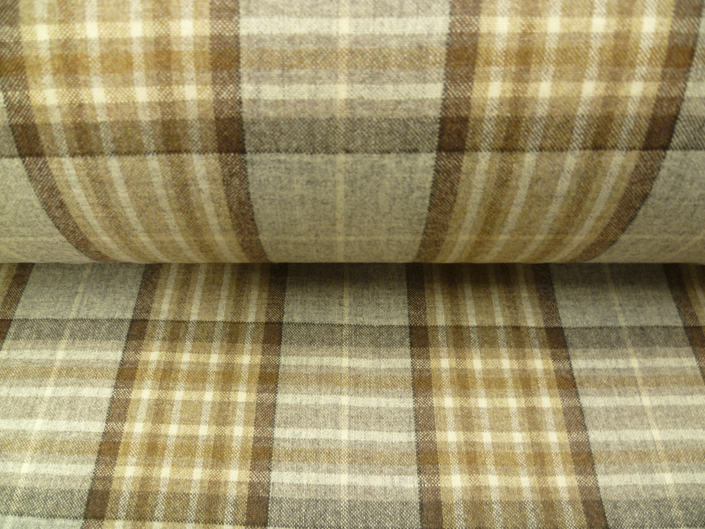 100 % Wool worsted ( NEW 2023 )