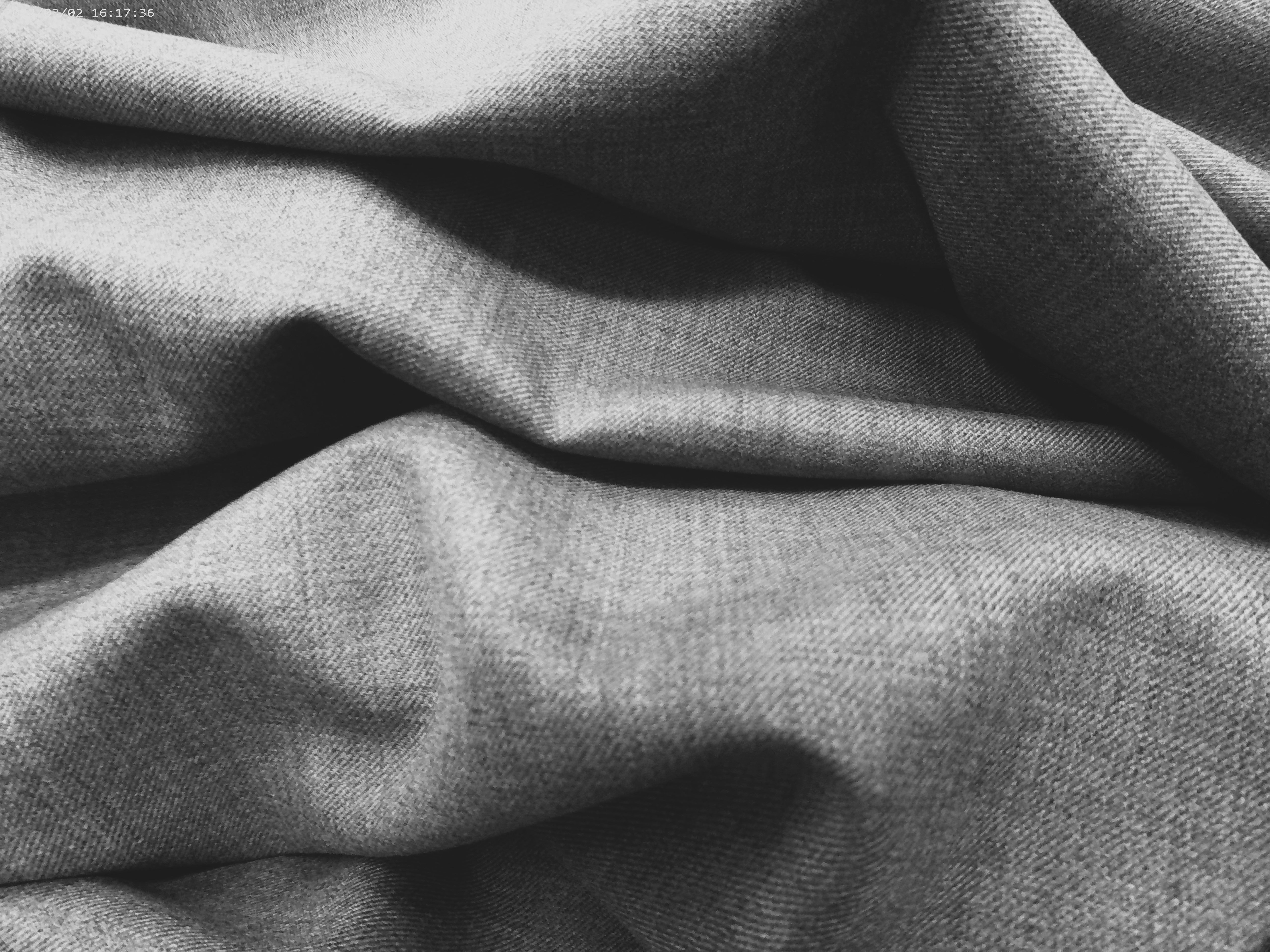Grey Plain Wool Suiting