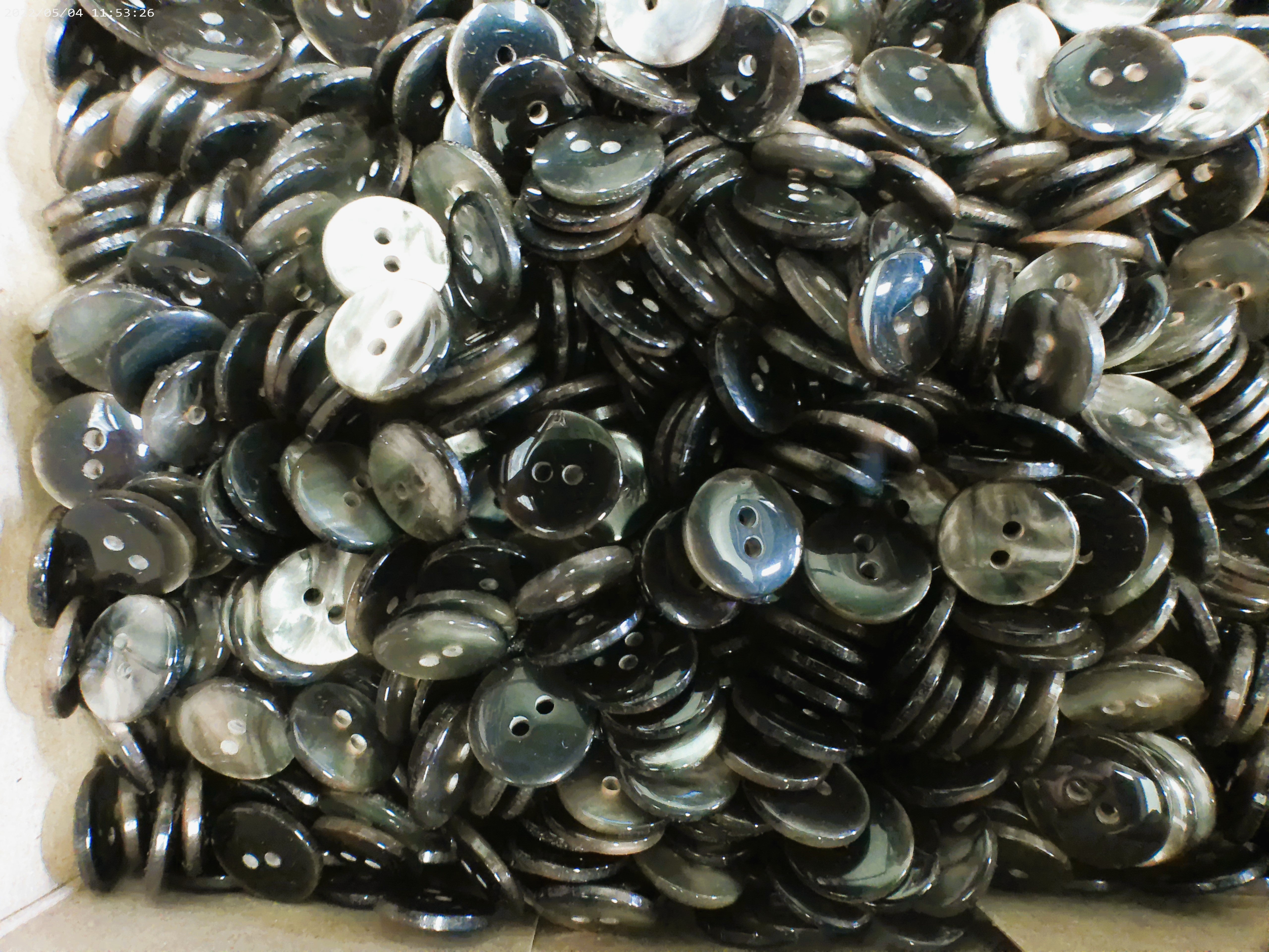 Marble Green Shirting Buttons – 14 Piece Set