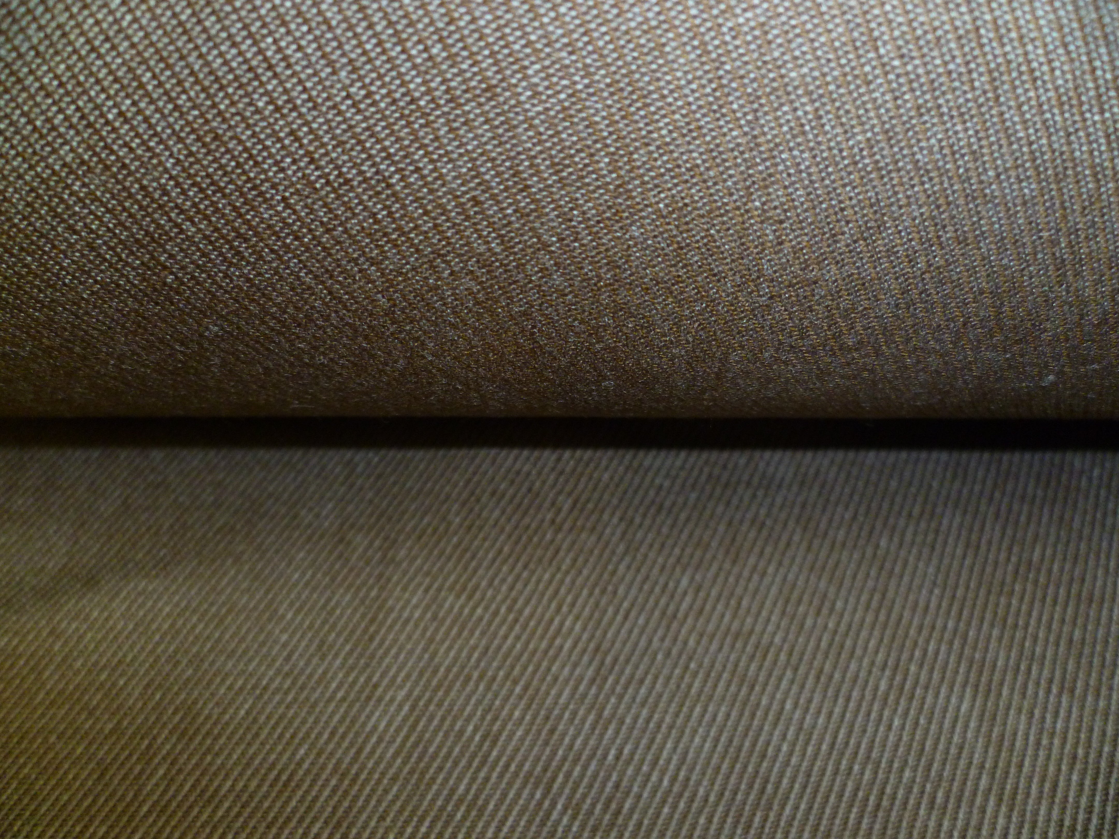 100 % Wool Worsted  ( New )