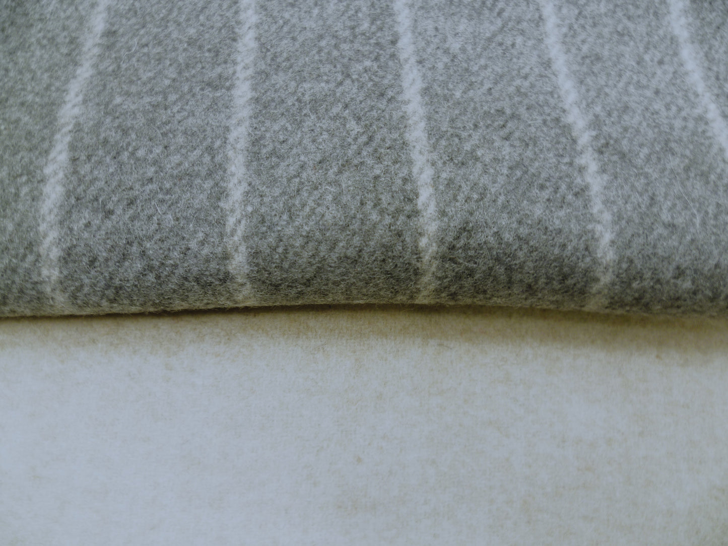 Cashmere / Wool  ( NEW 2022 )