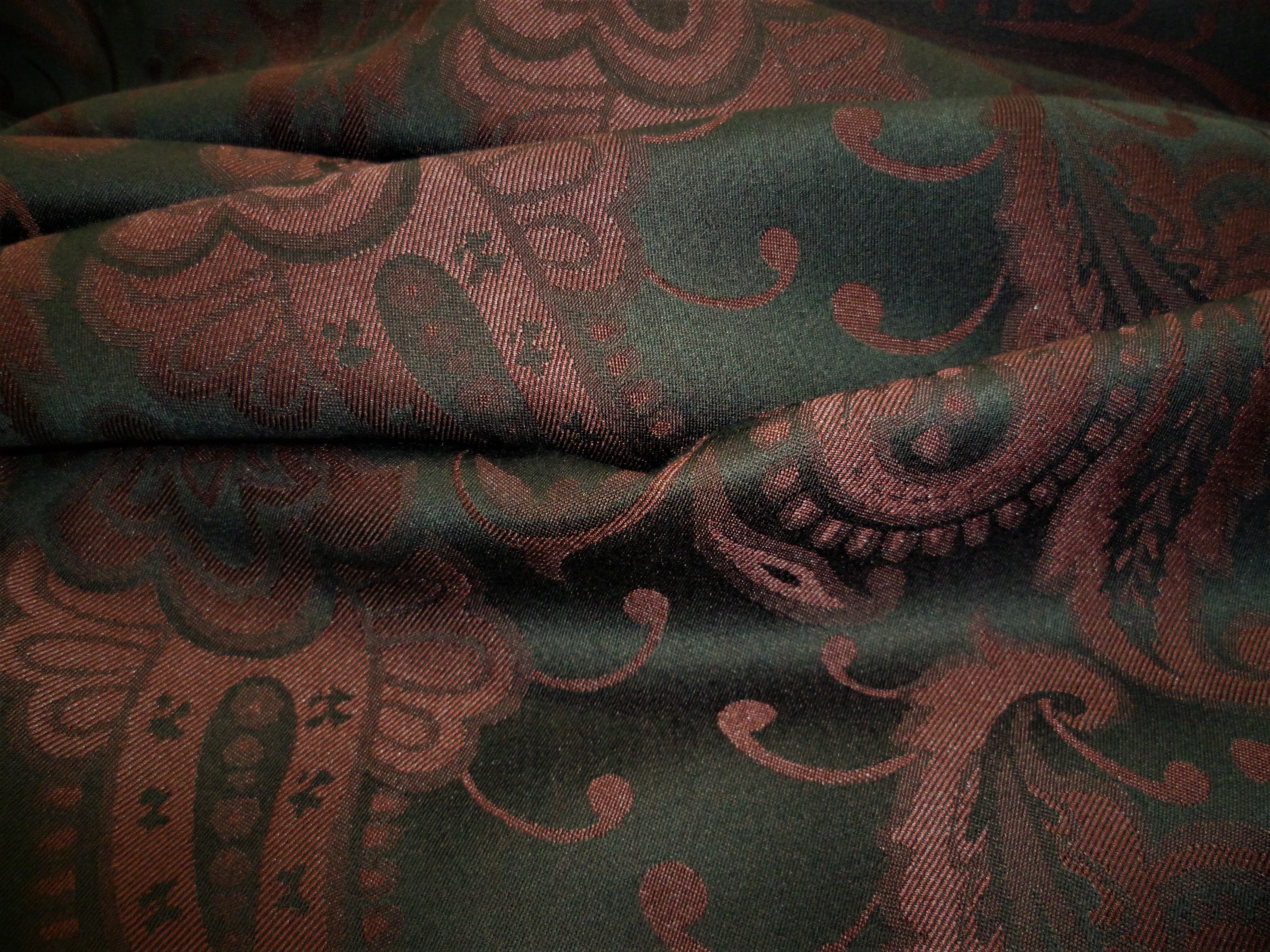 100 % Wool Worsted ( NEW  )