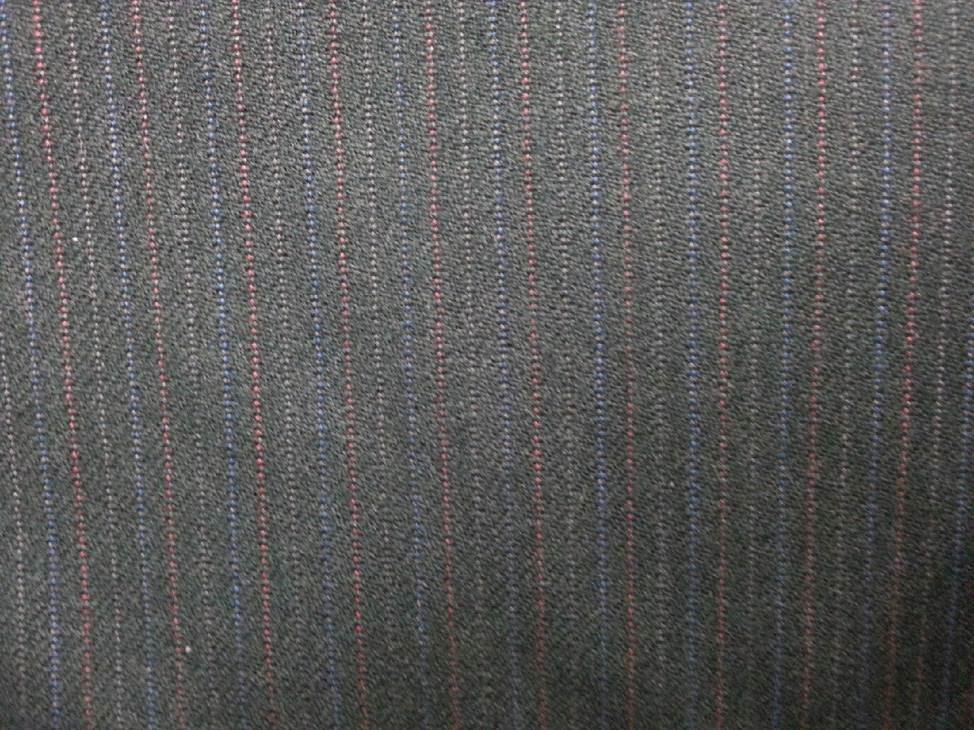 100% wool ( NEW )