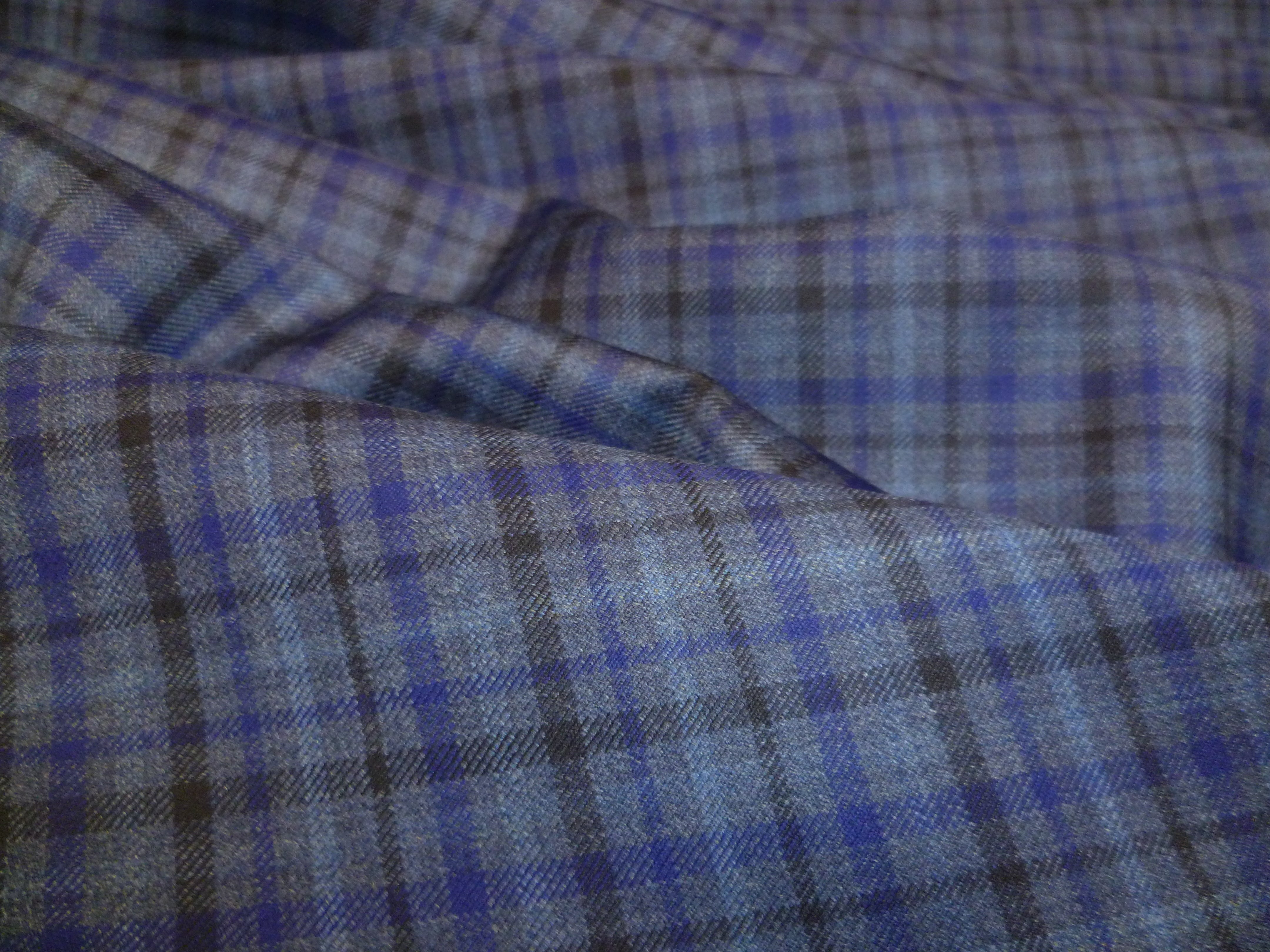 Multicolour Check Worsted Wool Blazer Suiting