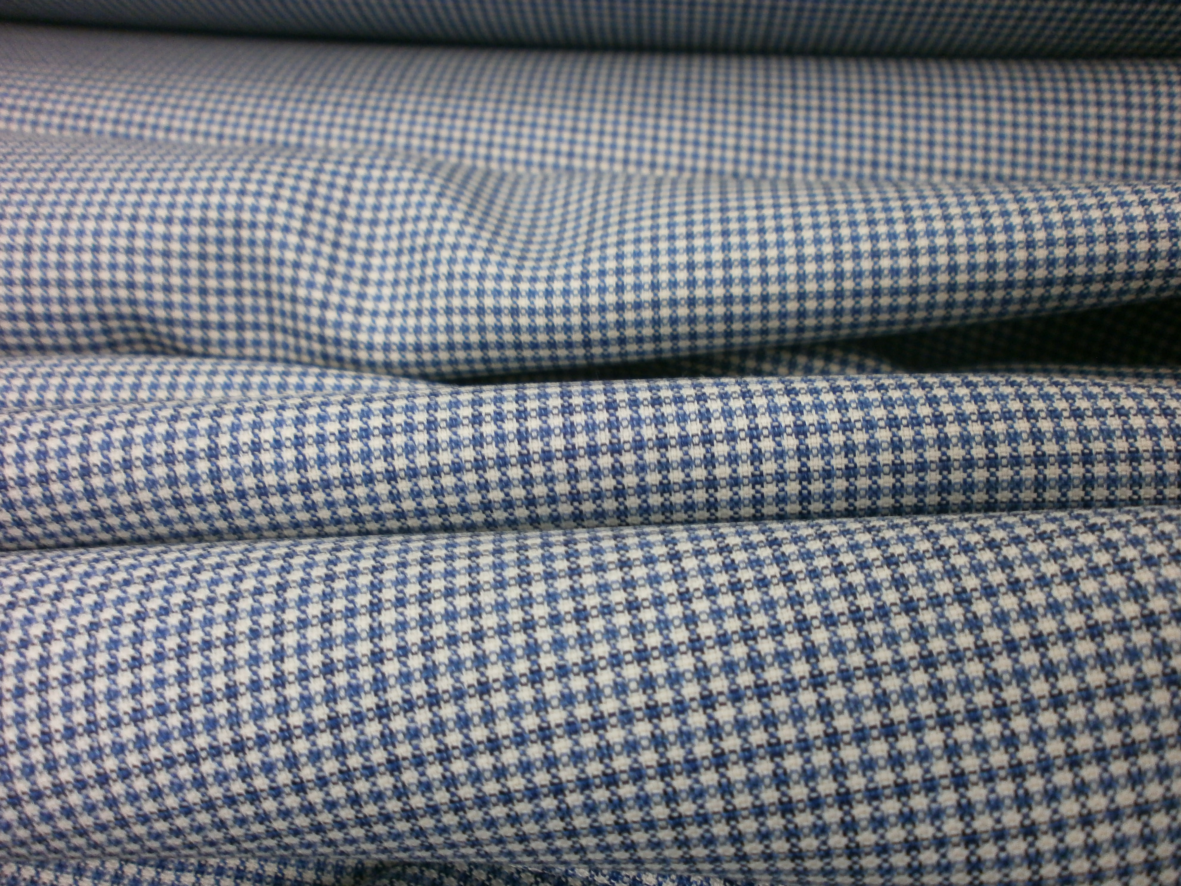 Multicolour Check Worsted Wool Blazer Suiting