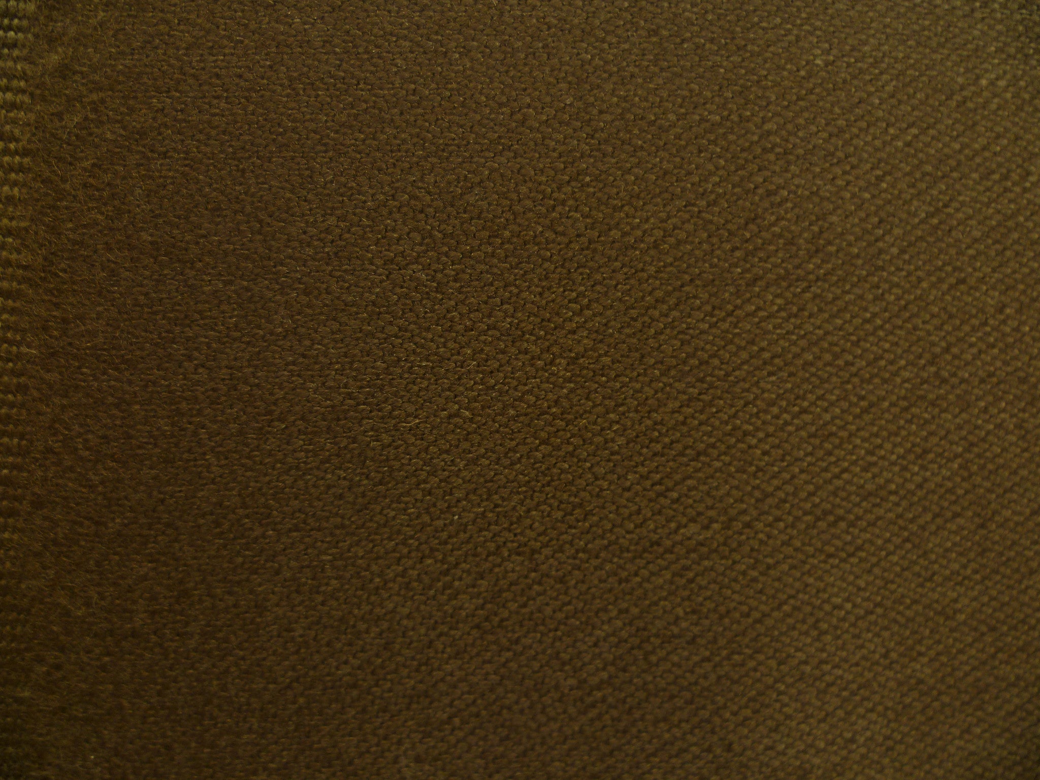 100% Wool Worsted 8-9 oz