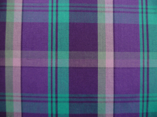 100% Egyptian cotton. 4-5 oz