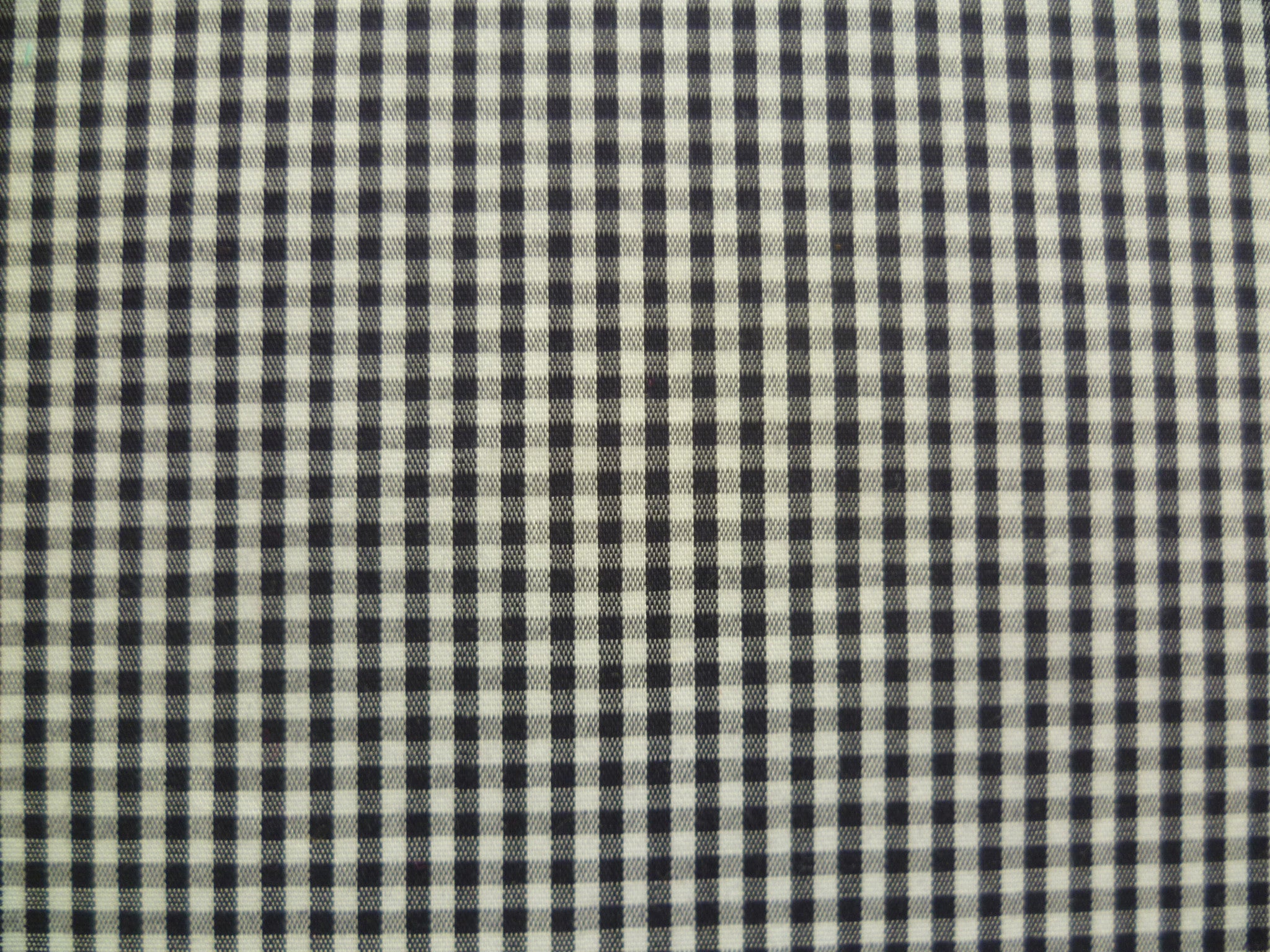 100% Egyptian cotton. 4-5 oz