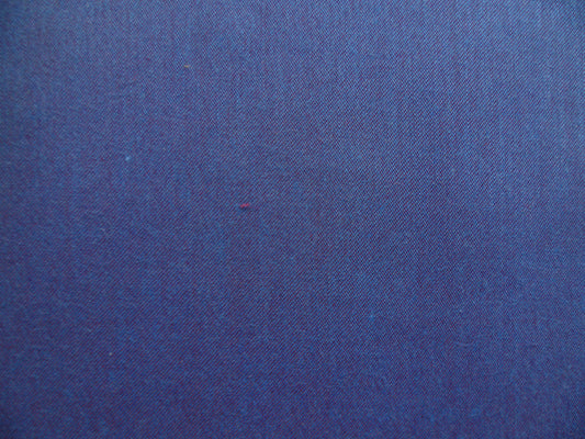 100% Egyptian cotton. 4-5 oz