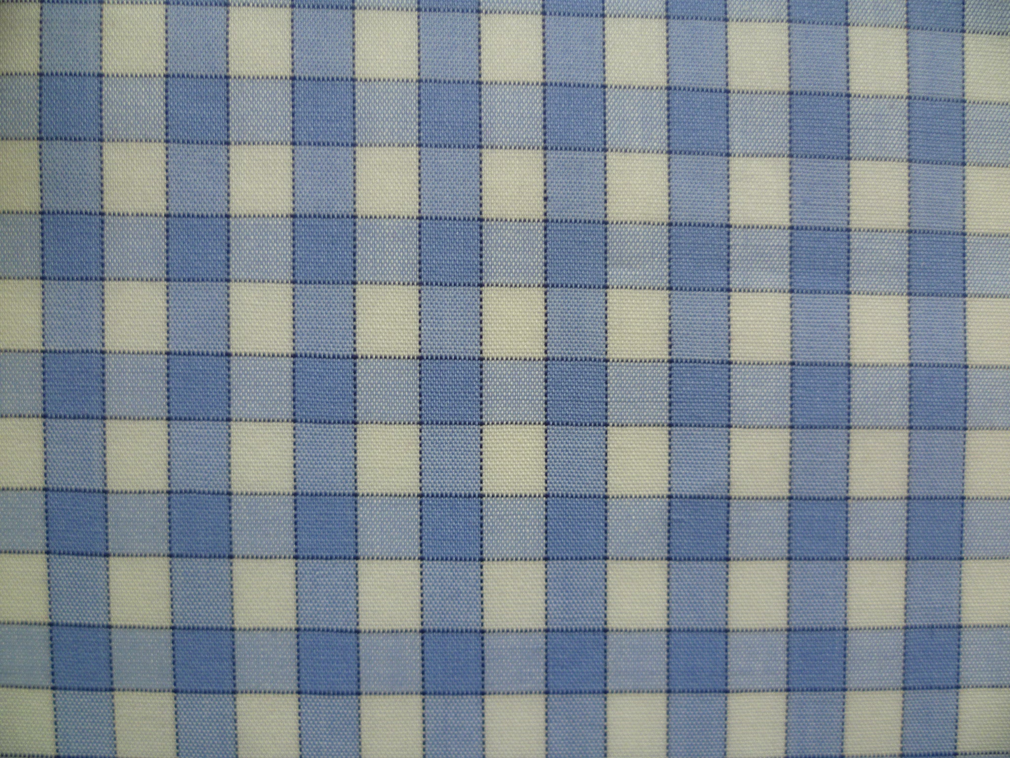 100% Egyptian cotton. 4-5 oz