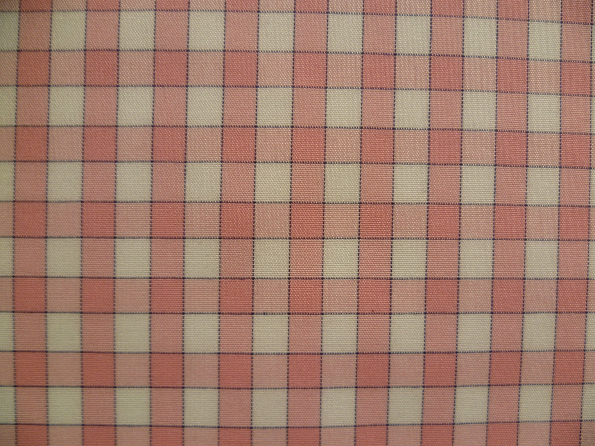 100% Egyptian cotton. 4-5 oz