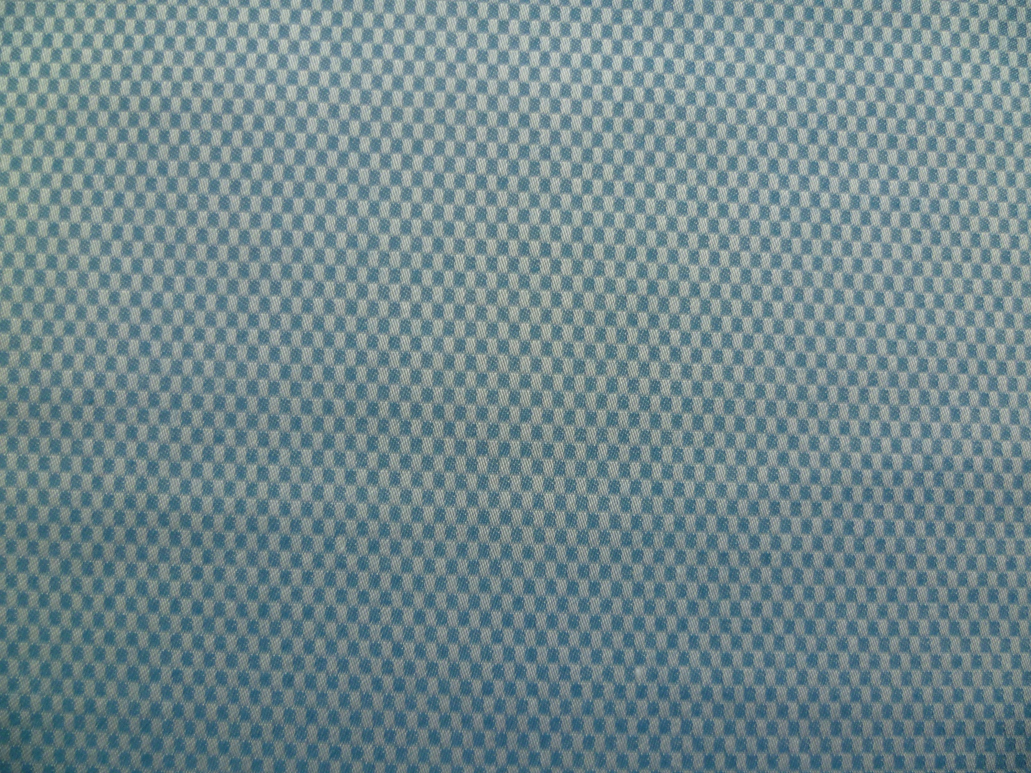 100% Egyptian cotton. 4-5 oz