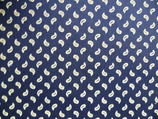 100% Egyptian cotton. 4-5 oz