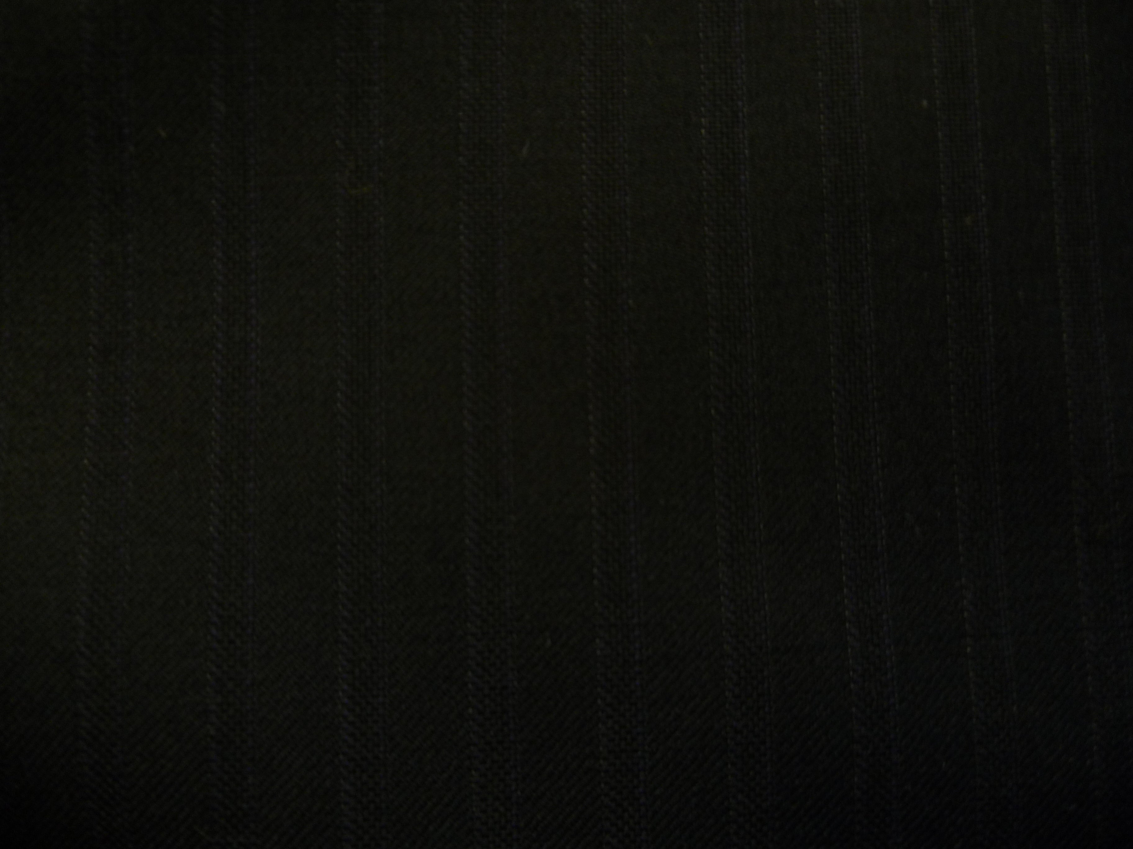 100% Italian Worsted Wool .