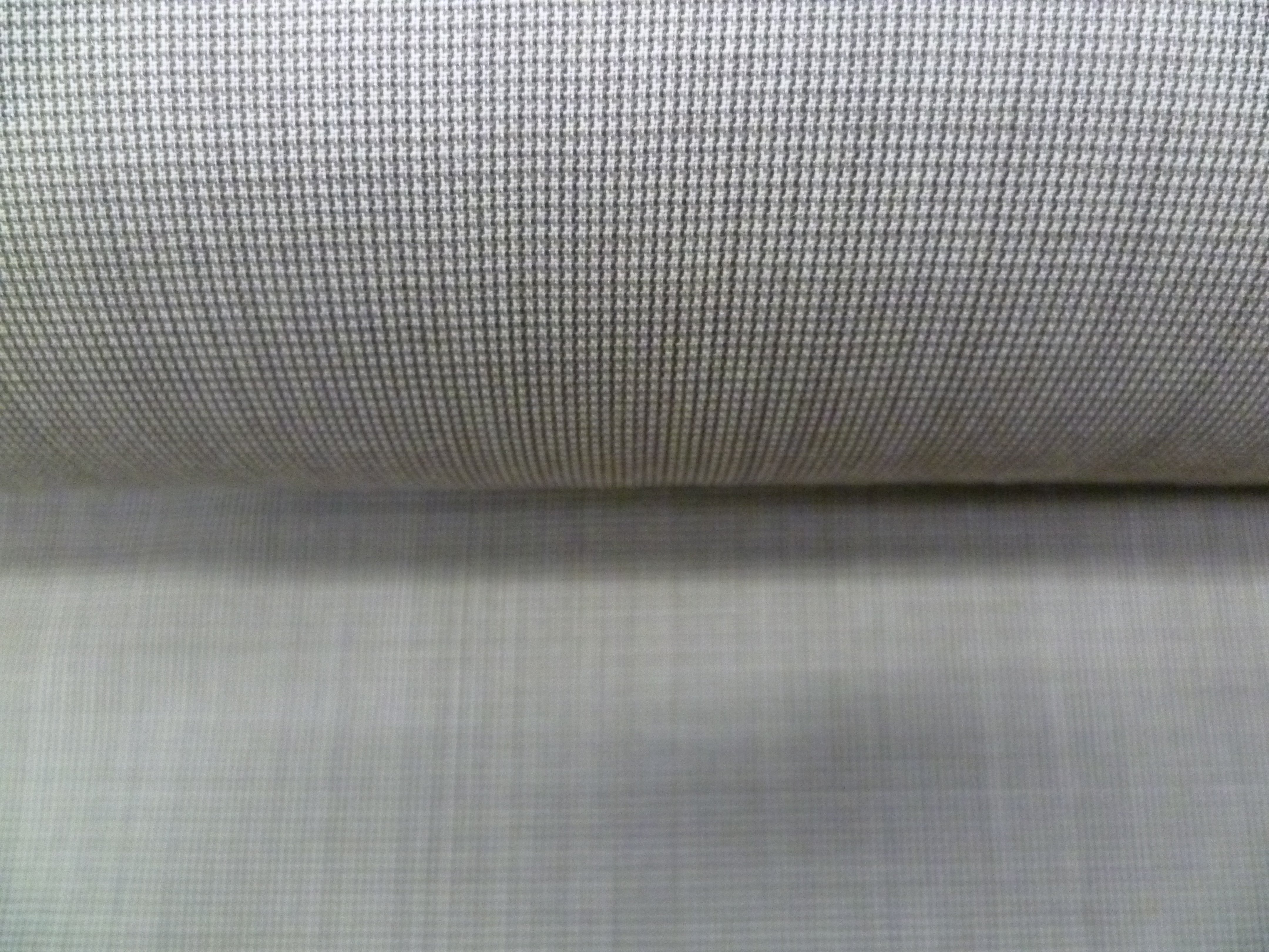 100% Wool Worsted ( NEW )