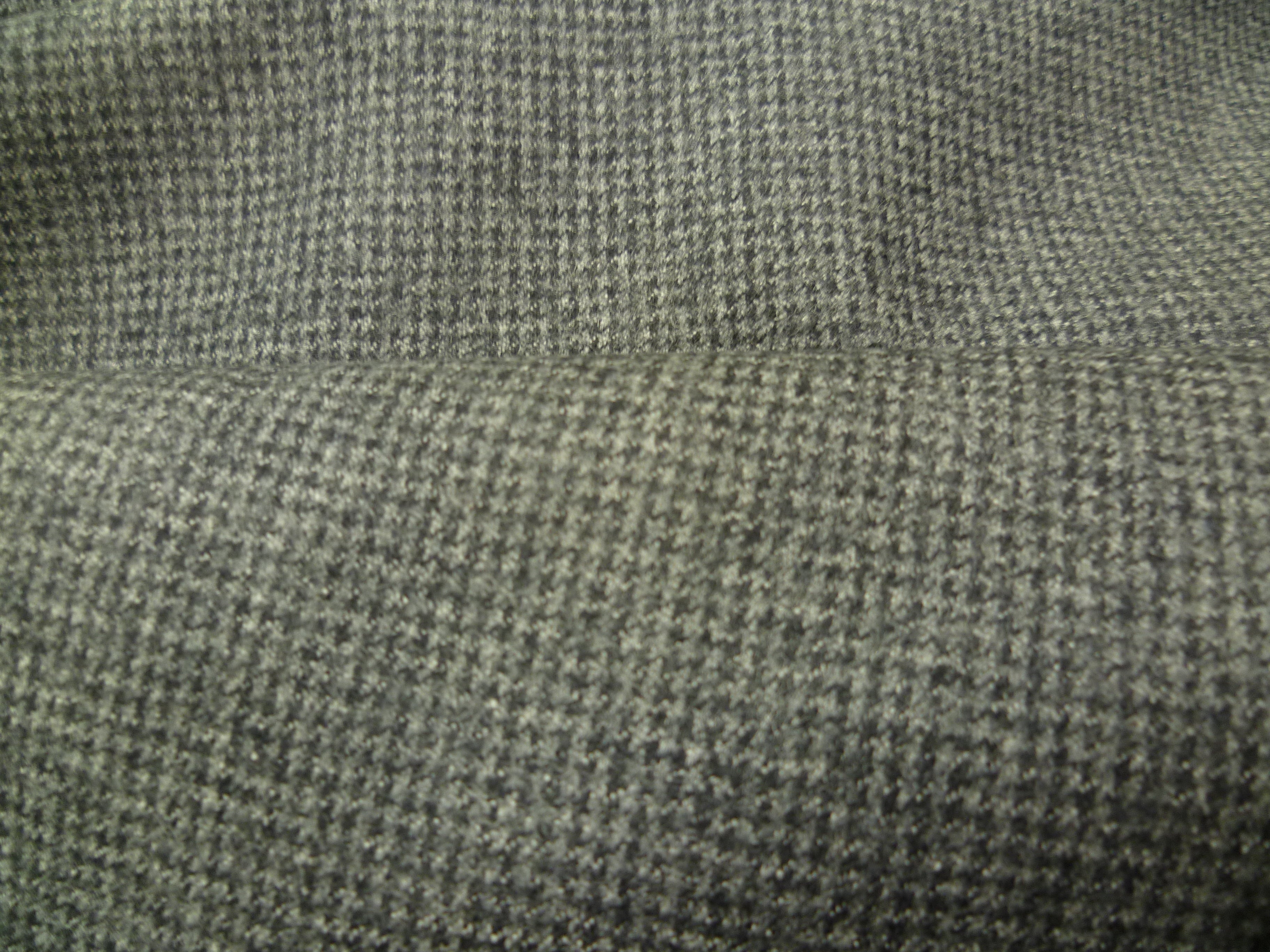 100 % Wool Worsted ( NEW 2023 )