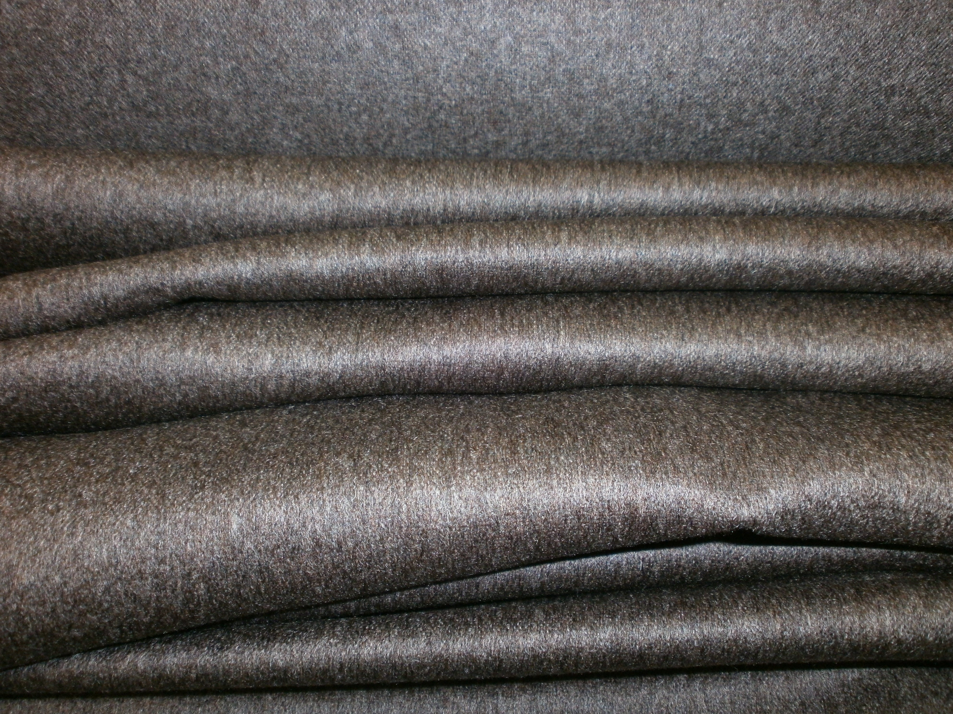 100 % Cashmere ( NEW  )