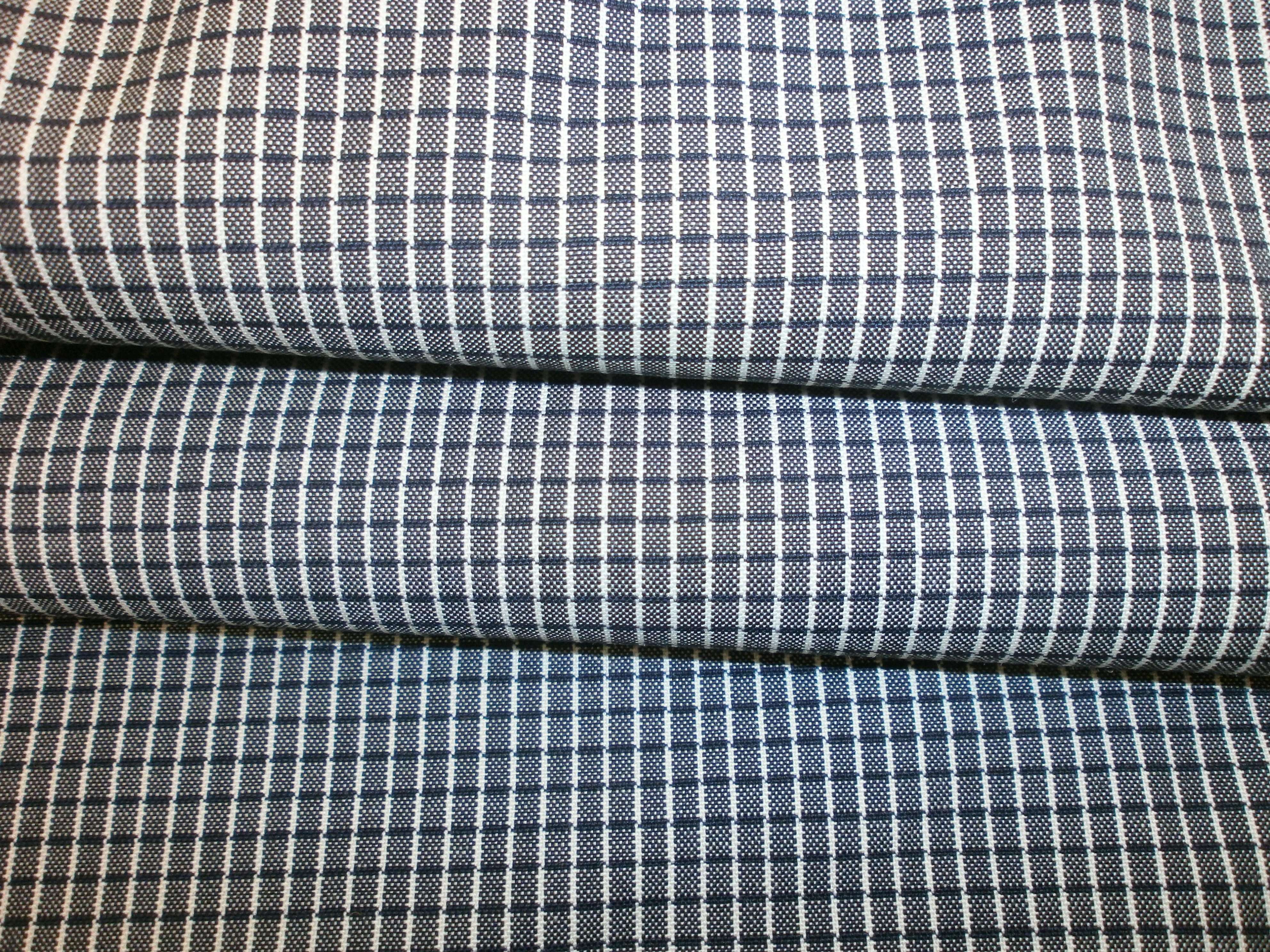 100 % Wool Worsted   ( NEW  )