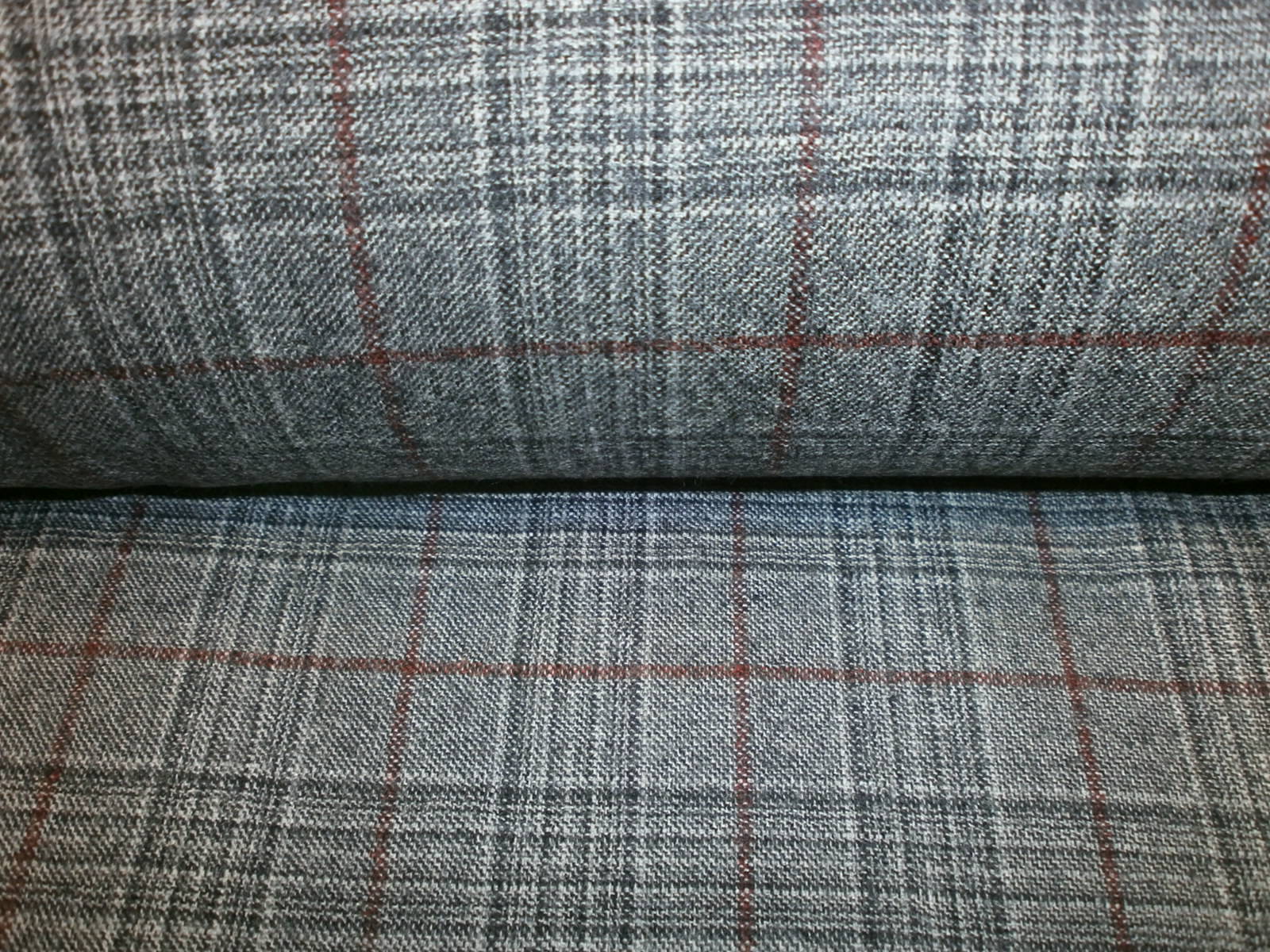 100 % Wool Worsted ( NEW )