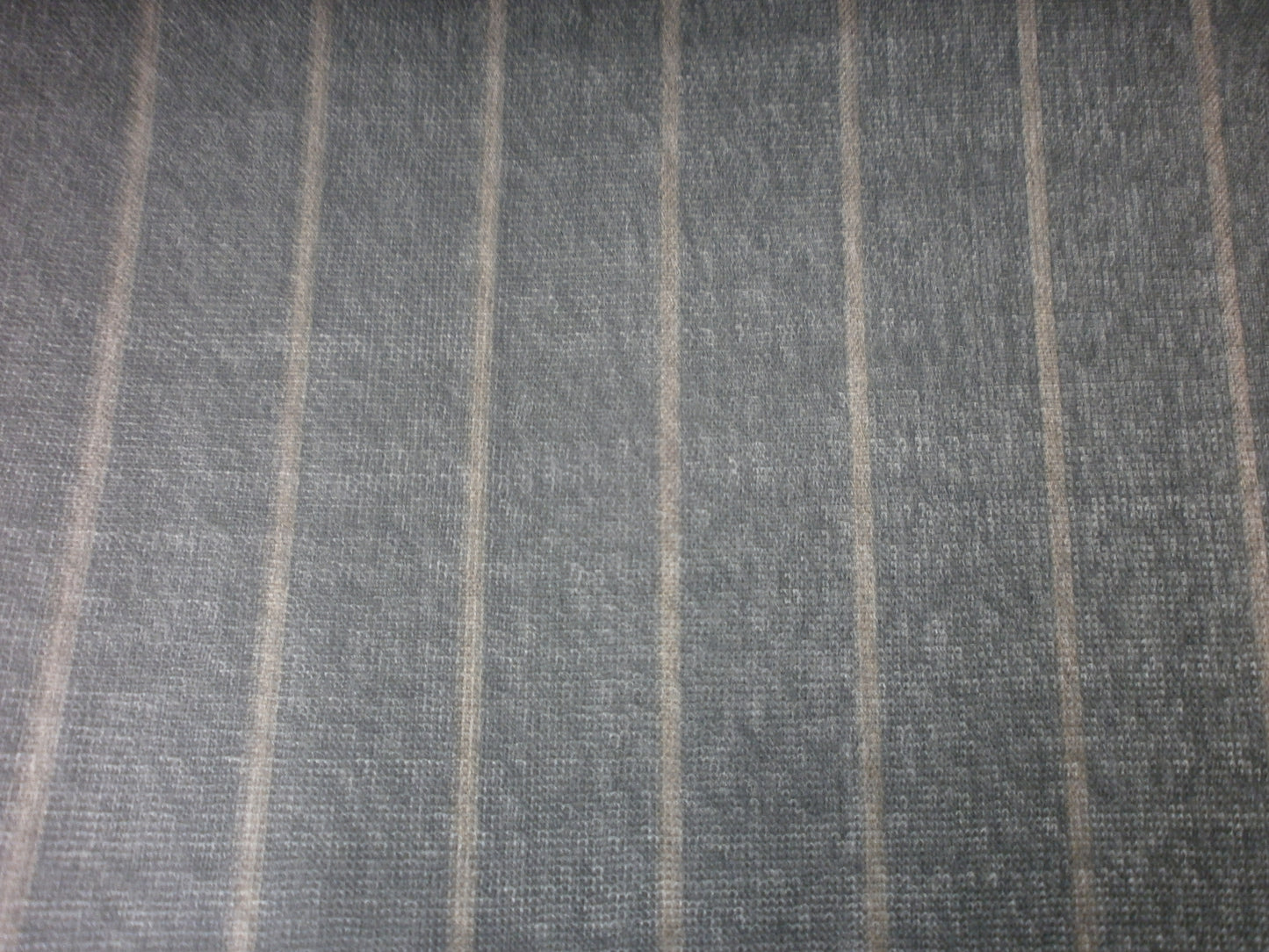 100 % Wool Worsted  ( NEW )
