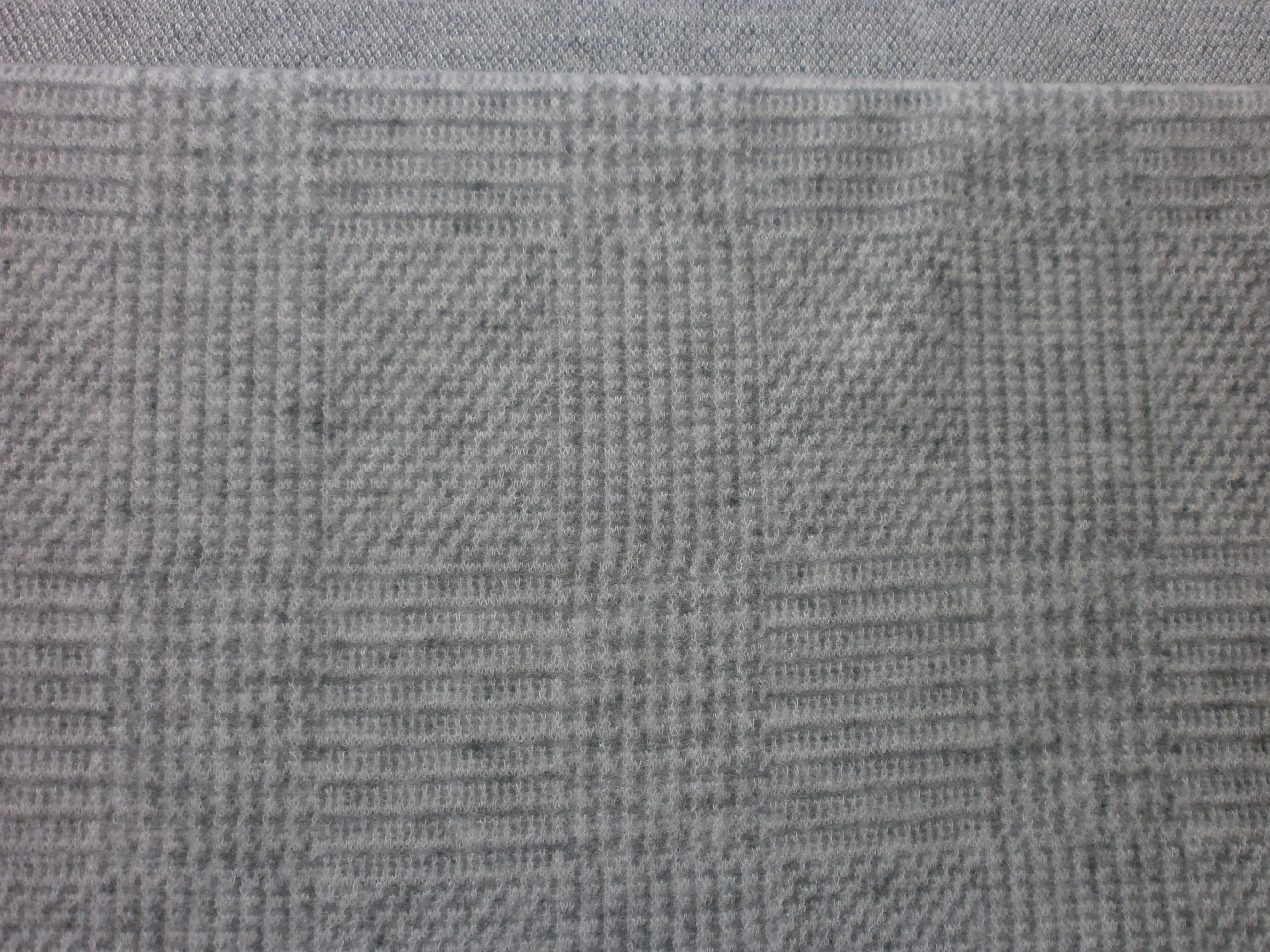 86 %Viscose / 10 % Polymyte / 4 %Elastic