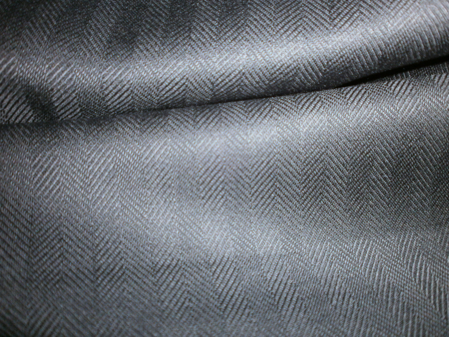 100%  Wool Worsted ( NEW )