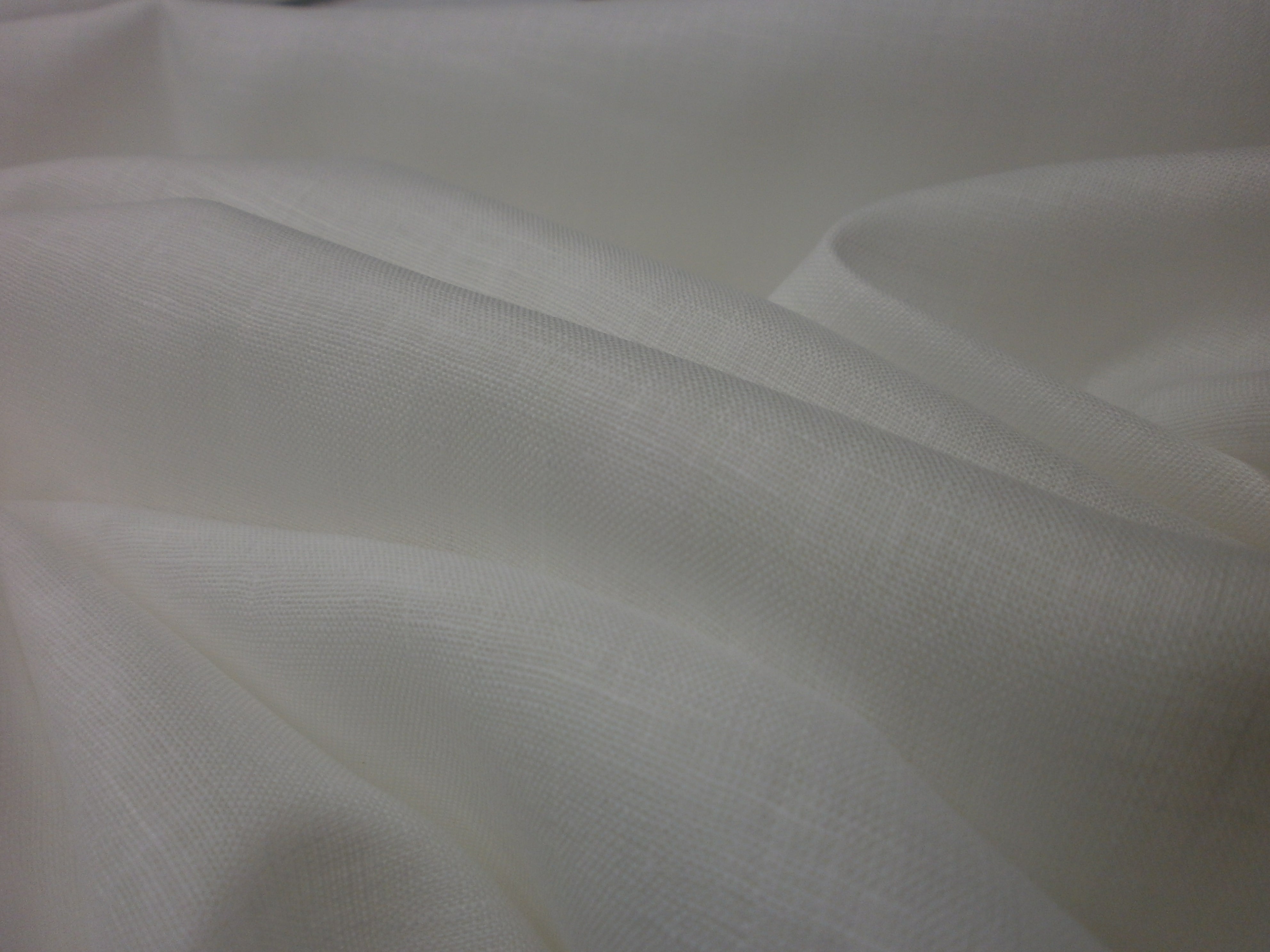 Snow White Plain Linen Dresses Shirting